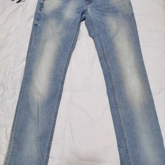 Diesel Jeans - Picture 7 of 9